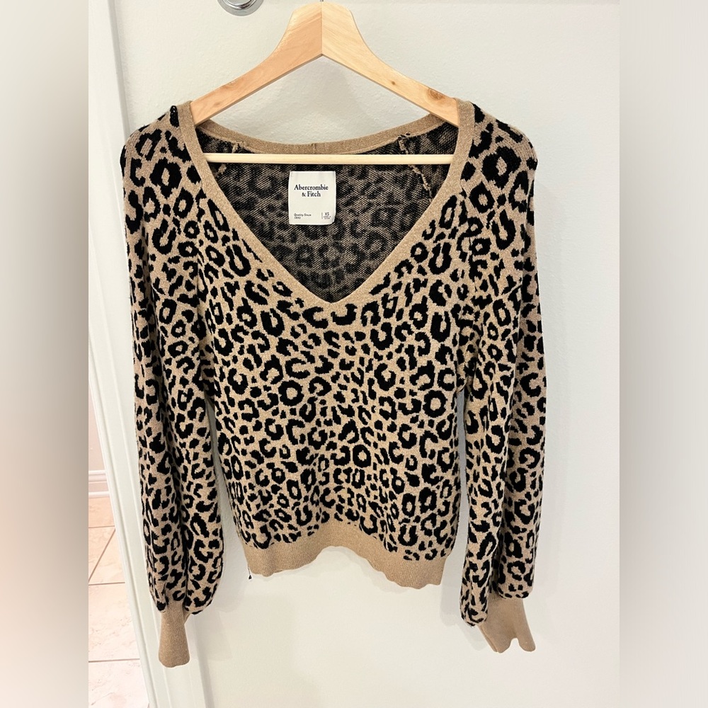 Abercrombie cheetah sweater